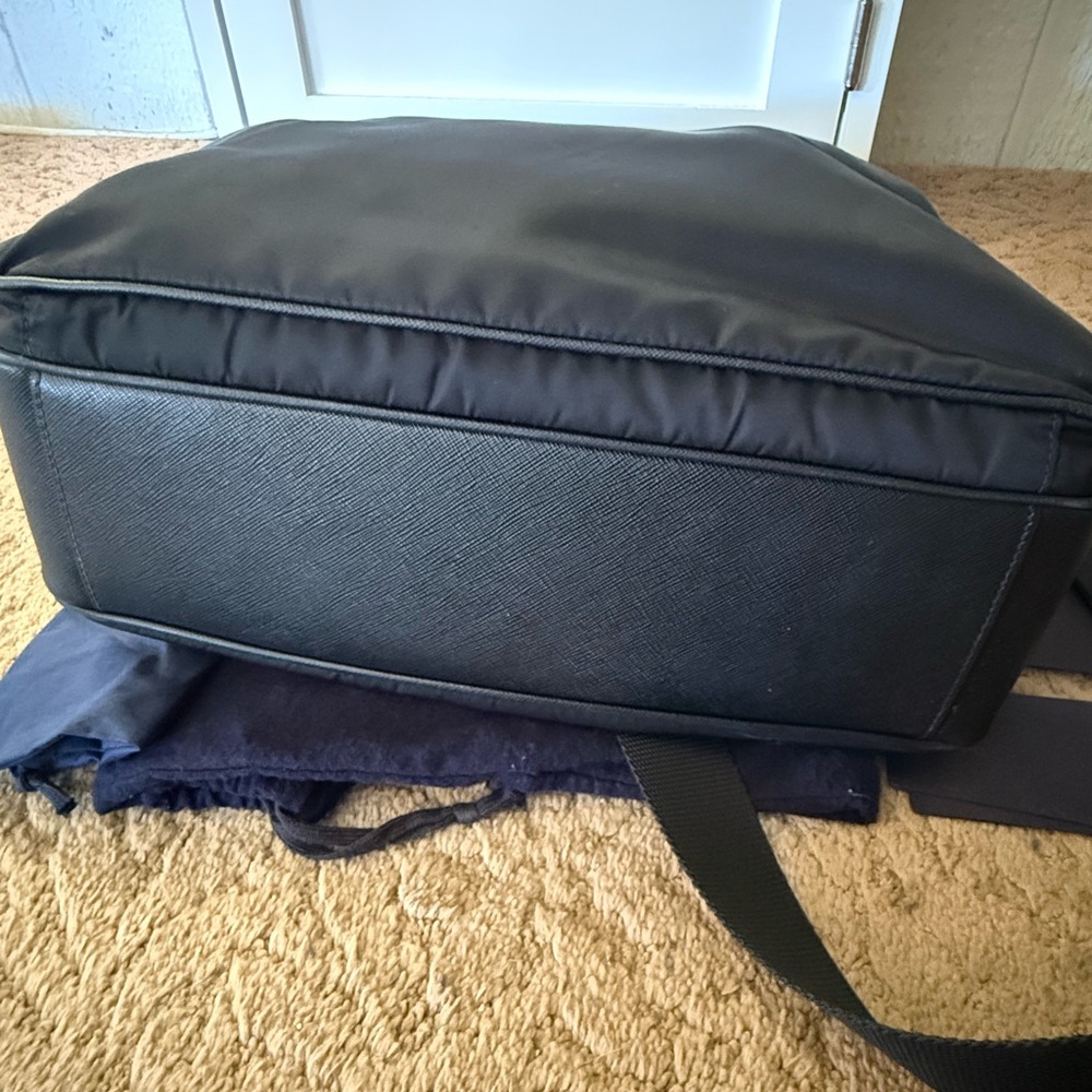 Prada Black Nylon Zipped Shopping Tote Bag - Picture 6 of 13
